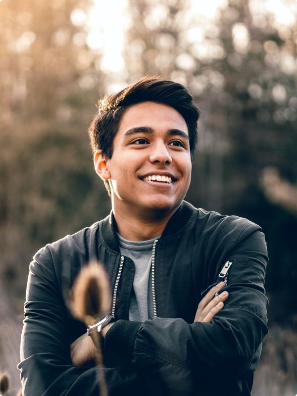 About Warren Wong VVEwJJRRHgk Unsplash